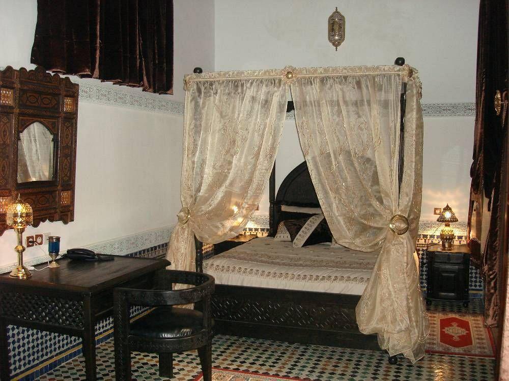 Riad Naila & Suite Fès Exteriör bild