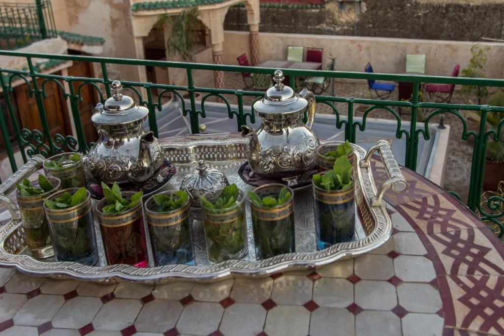 Riad Naila & Suite Fès Exteriör bild