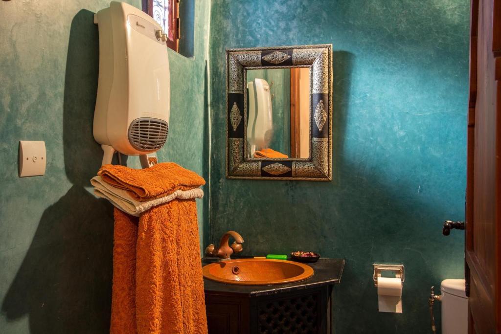 Riad Naila & Suite Fès Exteriör bild