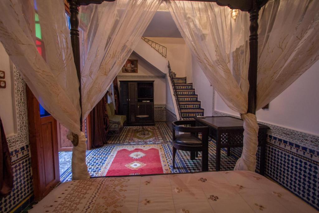 Riad Naila & Suite Fès Exteriör bild